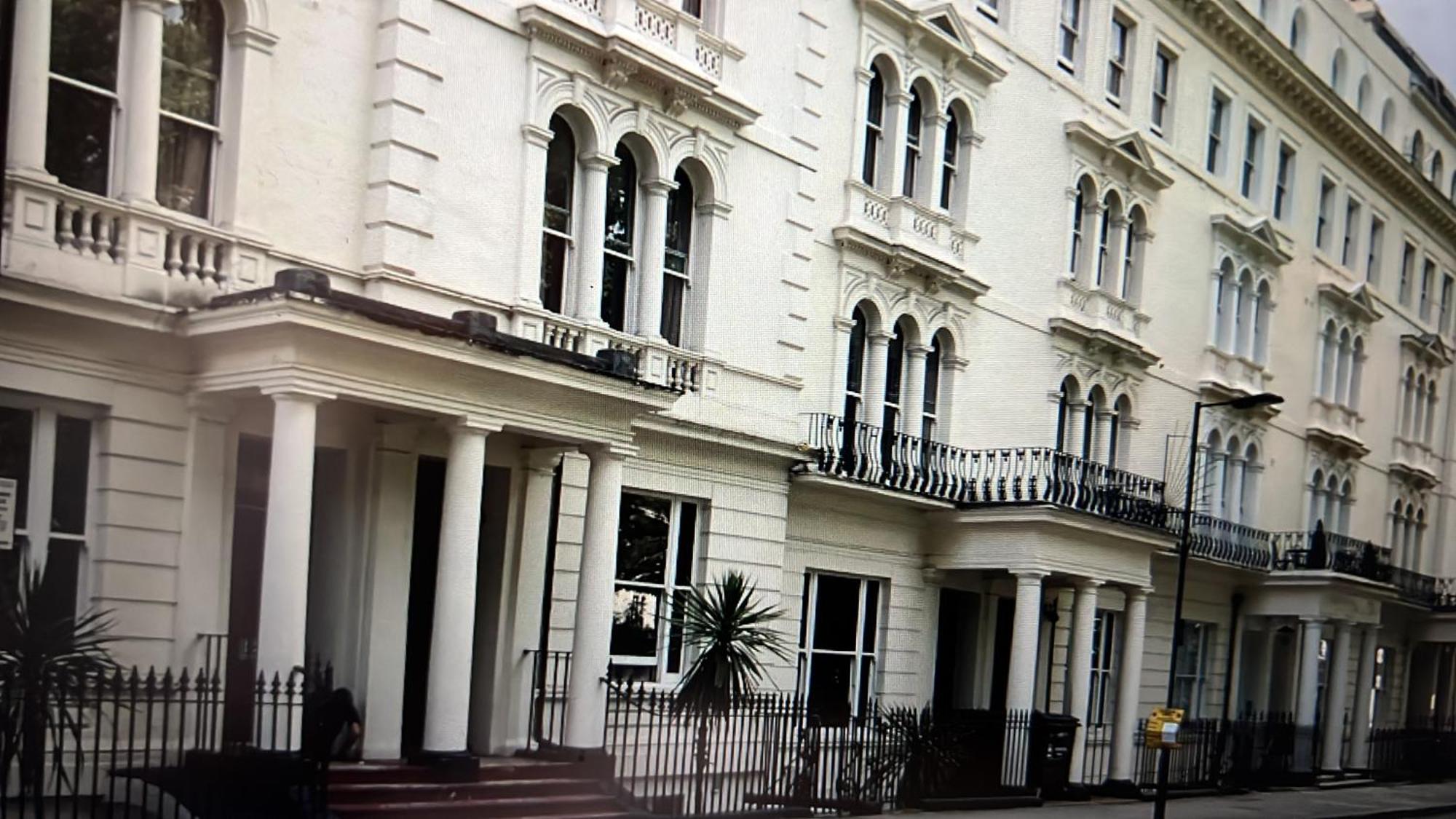 Hyde Park Studio Has Private Balcony With Tranquil Garden View London Eksteriør bilde